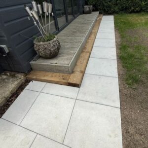 patio decorative slabs